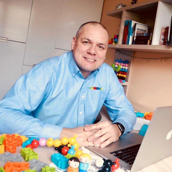Tomasz Pałasz — twórca Metody Eduklocki, właściciel klocki.edu.pl
