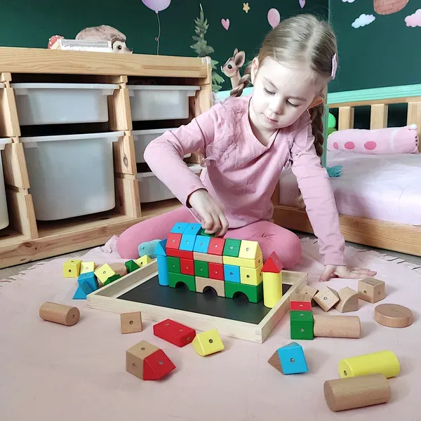 Klocki Wabi — drewniane zabawki sensoryczne magnetyczne